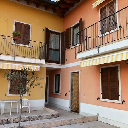 Magia Del Garda Apartment Castelnuovo del Garda Eksteriør bilde